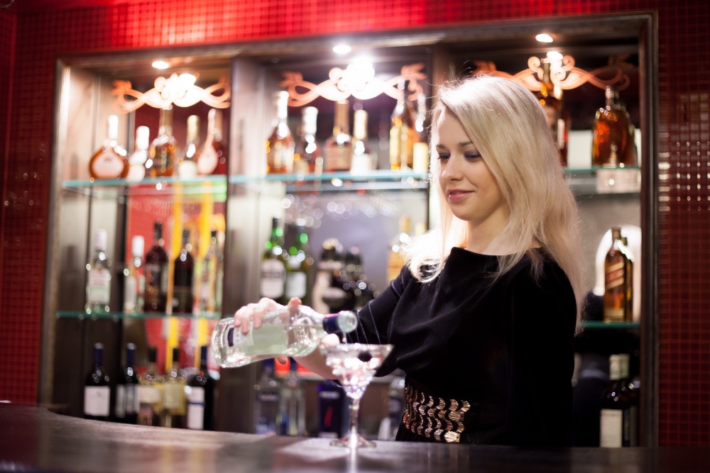 Lounges Feestas - Estação de drinks - Como montar um bar funcional e charmoso para as festas de final de ano